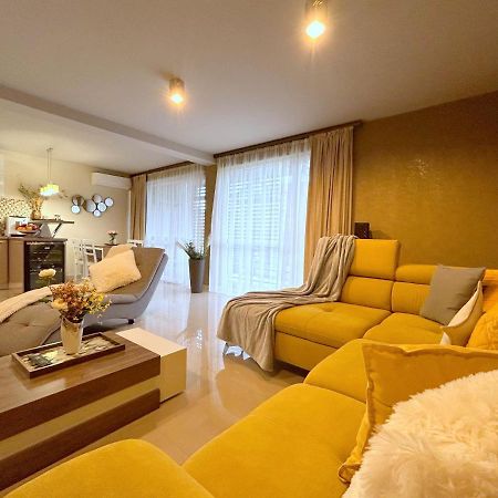 Thea Apartment Timisoara Luaran gambar